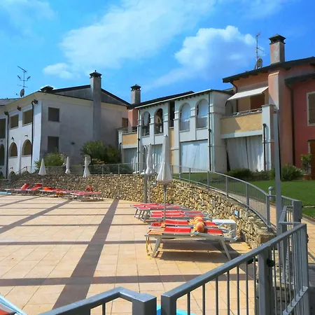 Appartamento Sakura House By Bookinggardalake *