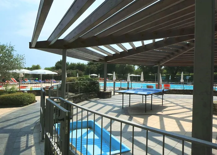 Apartman Sakura House By Bookinggardalake Moniga del Garda